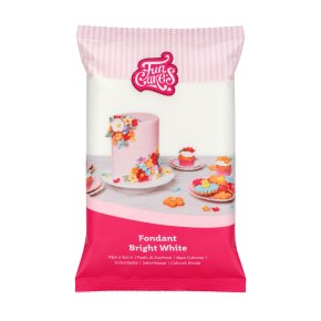 Sockerpasta bright white 1 kg från FunCakes