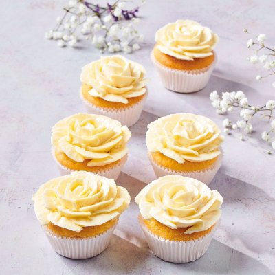 Zoom bild av FunCakes Mix för Marängsmörkräm - 400g