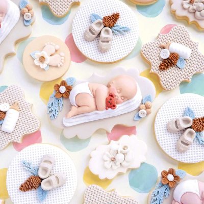 Zoom bild av Katy Sue Molud But - Baby på filt