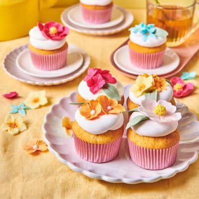 Zoom bild av Sockerpasta på cupcakes